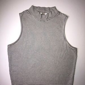 Gaze USA Striped B&W Women’s Tank Top Size S